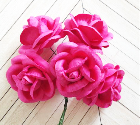 פרחי נייר - ורדים גדולים - ורוד פוקסיה