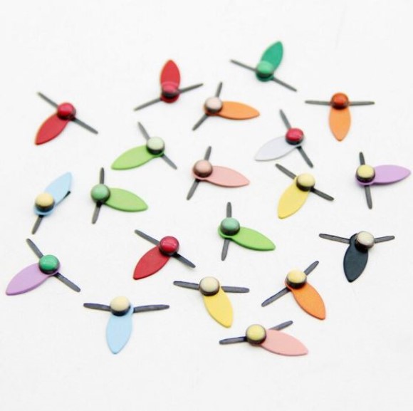 סט בראדים וסוגרים לתמונה