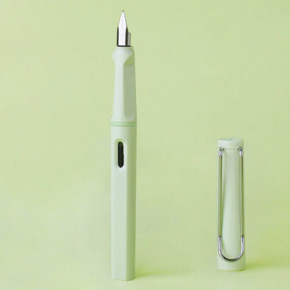 עט נובע עם ציפורן Jinhao - ירוק בהיר