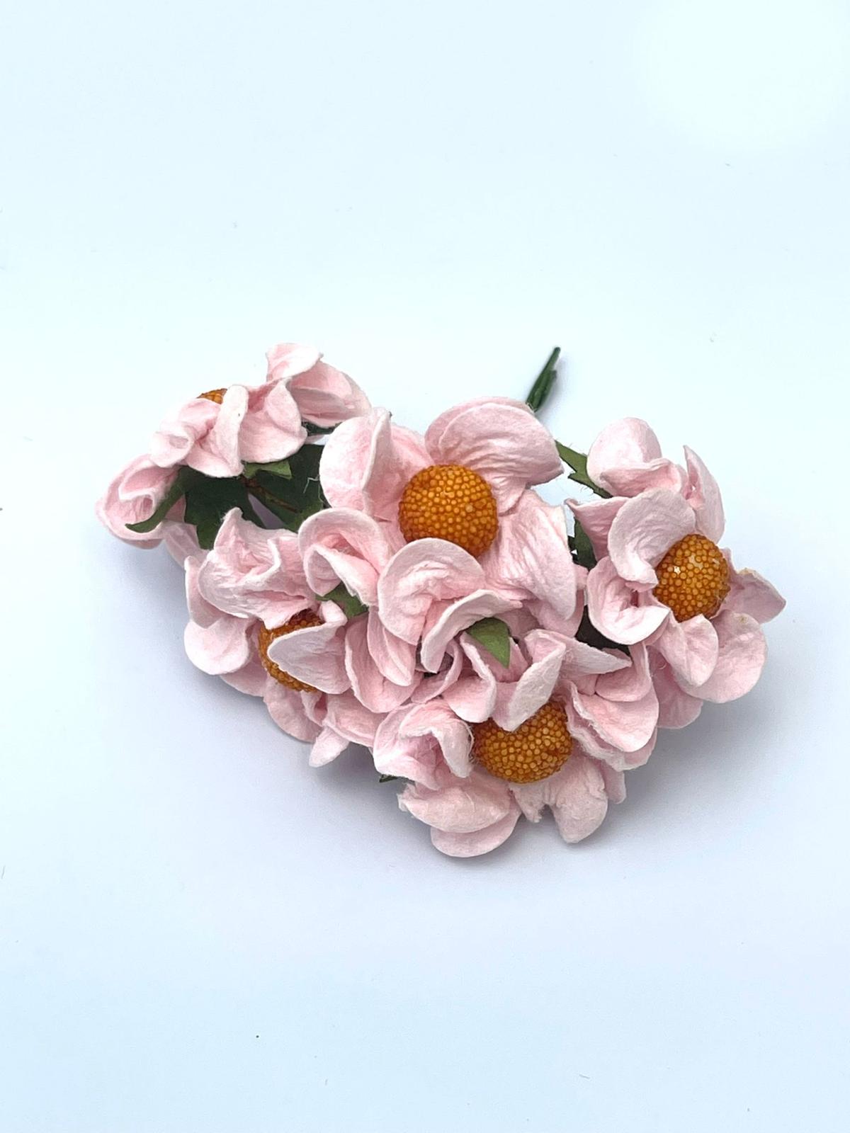 פרחי נייר - פרח מסולסל - ורוד בהיר