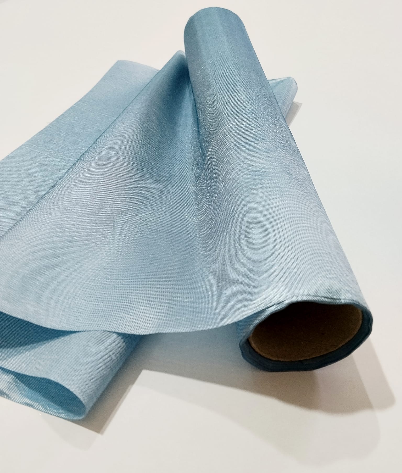 רנר משי פראי - תכלת כסוף